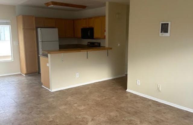 1770 Oliver Avenue #C photos photos
