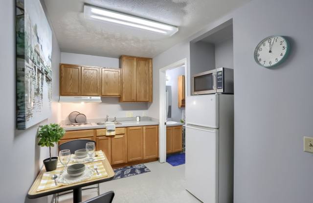 Slippery Rock Studio Apartment! photos photos