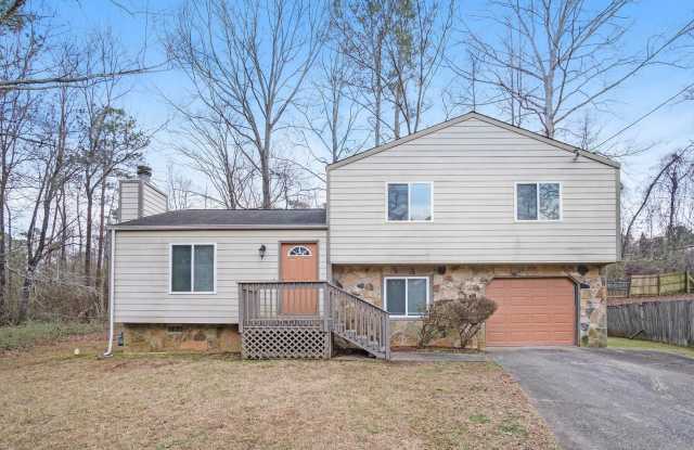 3 Bedroom 2 Bathroom House photos photos