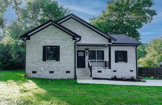 1811 Brown Avenue - 1811 Brown Avenue, Burlington, NC 27215