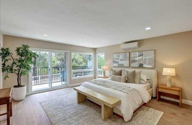 Two bedroom 3 bath Twinhome for rent in Encinitas Gallery 1