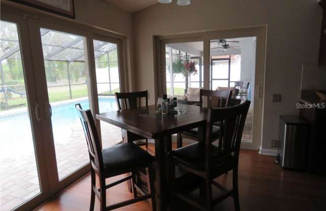2943 WINDRIDGE DR Gallery 3