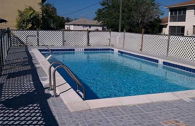 4617 SW 8th Place unit: 8 photos photos