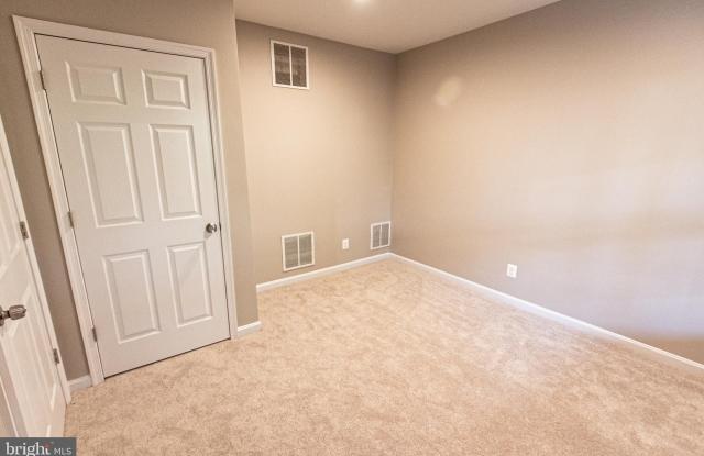 43786 VIRGINIA MANOR TERRACE Gallery 4