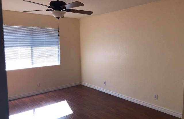 15238 Ramona Boulevard Gallery 4