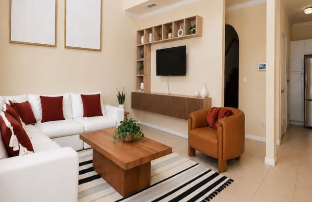 FURNISHED AND EQUIPPED LUXURY TOWNHOME  |  GATED  |  SWIMMING POOL  |  GREAT LOCATION NEAR MEDICAL & USAA  |  BATHROOM IN EVERY BEDROOM PLUS HALF BATH Gallery 4