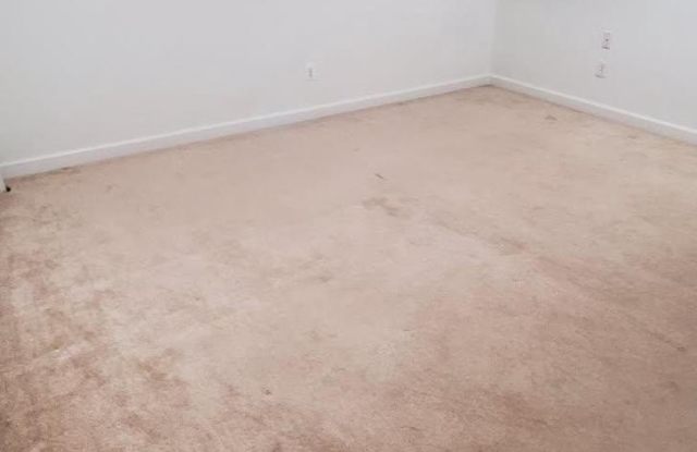 20709 RAINSBORO Drive Gallery 3