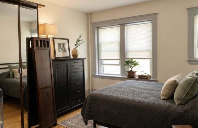 208 Fuller St. photos photos