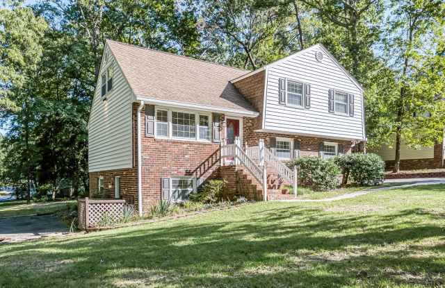 Generously Sized Midlothian Home Move In Ready! photos photos