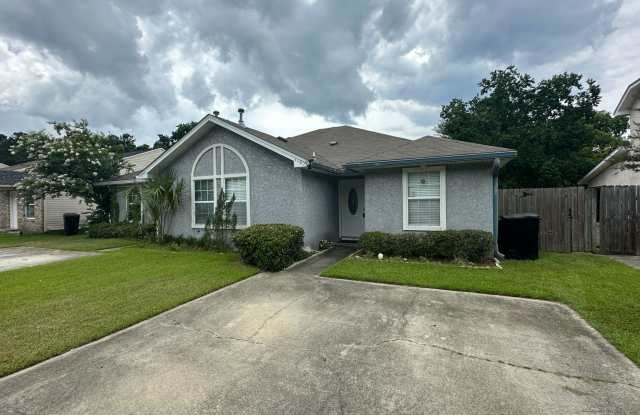 MODERN 3/2 w/ Stainless Steel Apps, Washer and Dryer, Gas Fireplace, & Privacy Fenced Yard! $1725/month Avail May 10th! photos photos