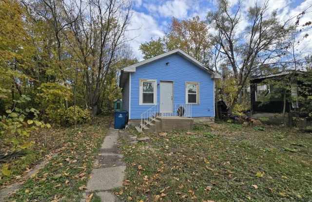 4613 Maryland Street photos photos