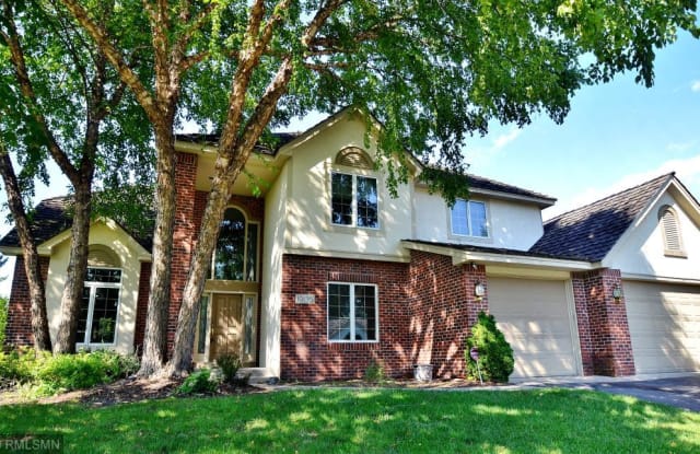10195 Gristmill Ridge - 10195 Gristmill Ridge, Eden Prairie, MN 55347
