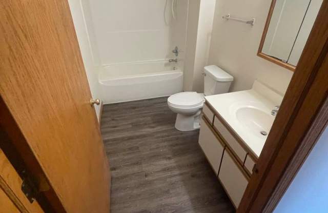 Winston Drive Apartments Gallery 1