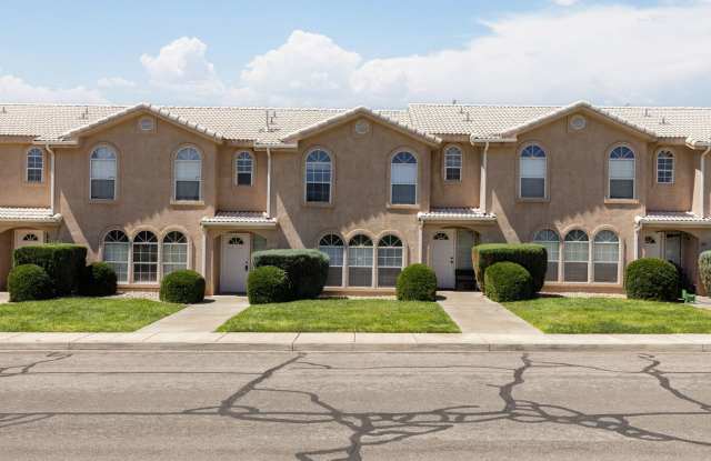 Spacious 3-Bedroom, 2.5-Bath Parkside Townhome photos photos
