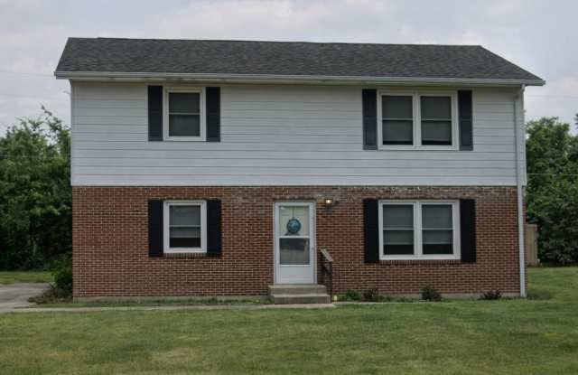 2 bedroom, 1 bath apartment photos photos