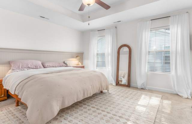 Luxury Townhome for Rent near Oceanfront photos photos Luxury Townhome for Rent near Oceanfront photos photos