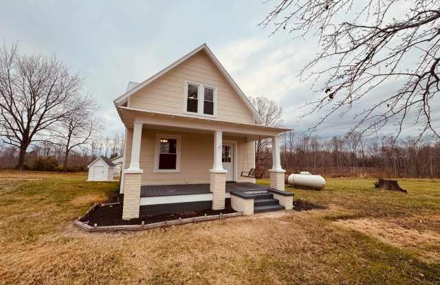 Adorable Home/Country setting - 120 Honeysuckle Lane, Campbell County, VA 24528