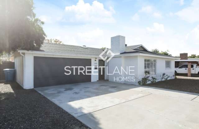 2029 West Claremont Street Gallery 2