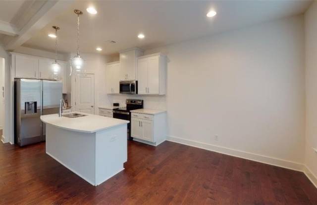 2248 Mulsanne Drive photos photos