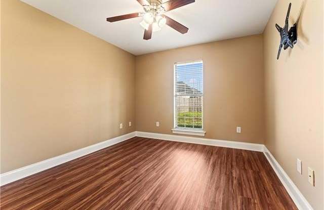 16099 BLUE BAYOU Street Gallery 4