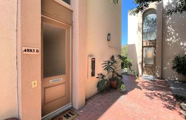 Spacious Condo at Collwood Villas! photos photos