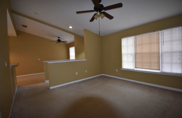 ALTAMONTE SPRINGS: Gated Community, 1 bed/1 bath AVAILABLE NOW! Gallery 4