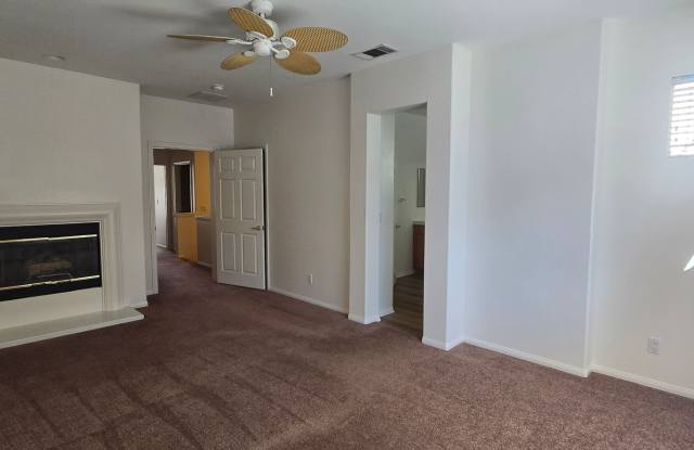 Palm Colony Camarillo Condo Gallery 3