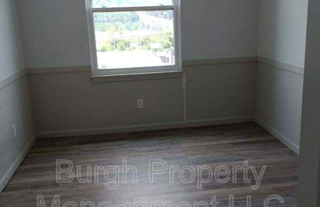 114 W 8th Ave - 114 West 8th Avenue, Homestead, PA 15120