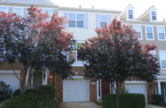 Spacious Townhome in Amazing NW Raleigh Location photos photos