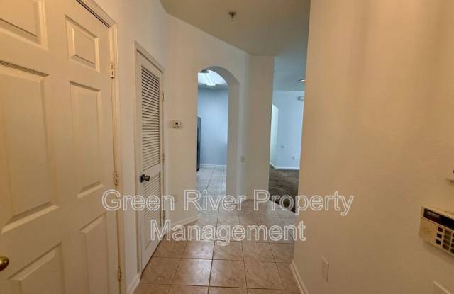 10550 Baymeadows Road Gallery 2