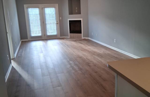 403 Londonberry Dr Gallery 2