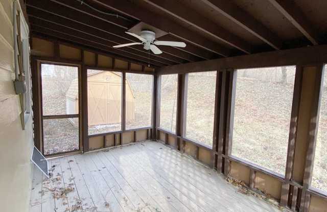 10010 Valley Dr. Gallery 4