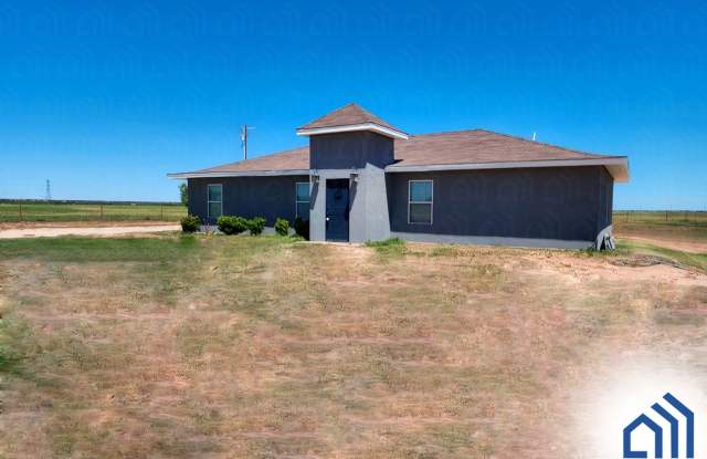 Spacious 3 bedroom 2 bath home AVAILABLE NOW! photos photos