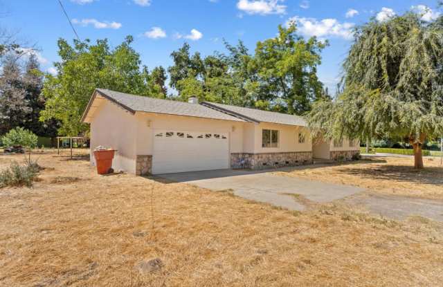 29721 Road 182 - 29721 Road 182, Tulare County, CA 93221