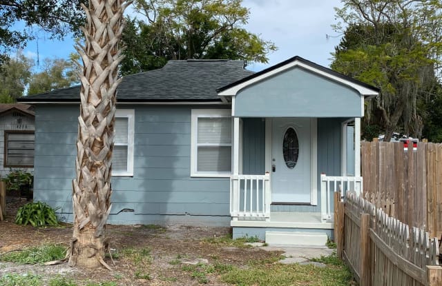 4219 57th Ave N - 4219 57th Avenue North, Lealman, FL 33714