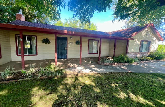 1 Bedroom 1 Bath House & Granny Unit - 2 Bedrooms 1 Bath w/Kitchenette in Los Molinos photos photos