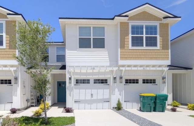 335 5TH Avenue S photos photos