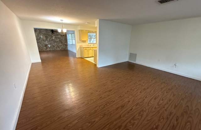 306 S Monroe St photos photos