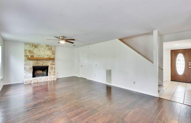 Great 3 bedroom home in South Austin! photos photos