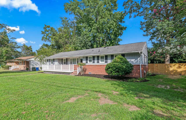 Call Property Manager Justin Wynings 757-272-2760 photos photos