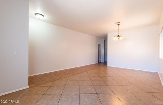 9107 W Wilshire Avenue Gallery 3