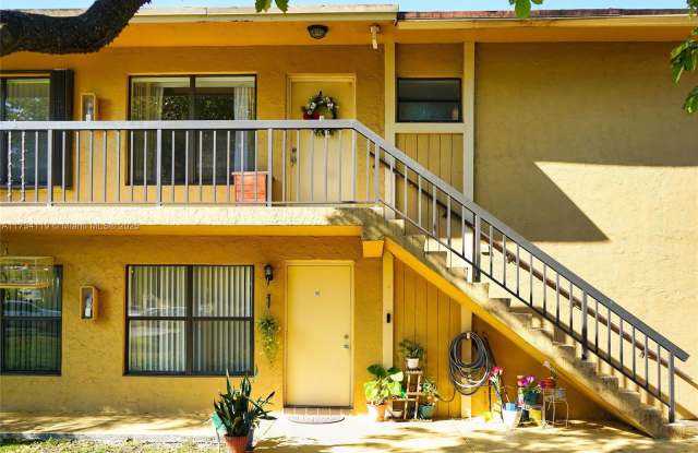 2610 West 67th Place - 2610 West 67th Place, Hialeah, FL 33016