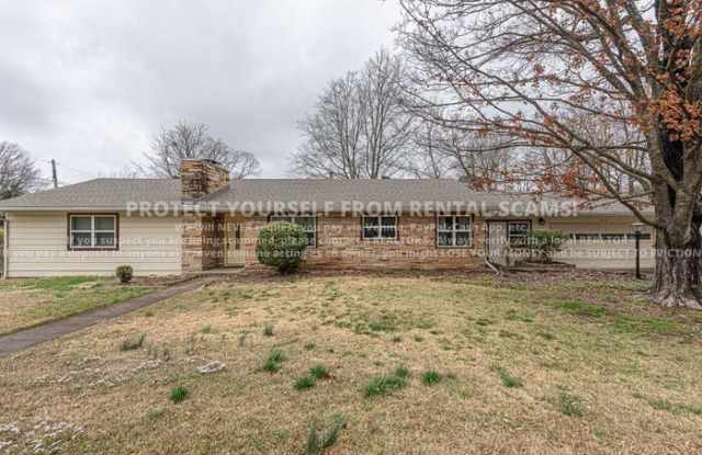 1013 North Vandeventer Avenue photos photos