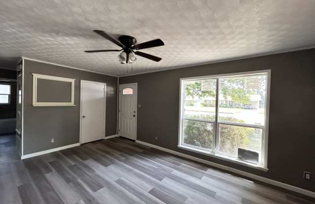 2805 Belmoor Avenue Gallery 4