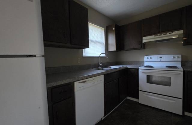 3918 Timberlake Road #16 Gallery 3