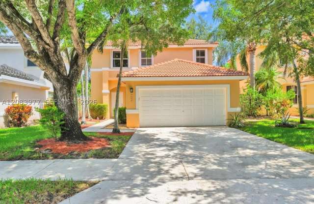 15037 SW 50th Ct Gallery 1