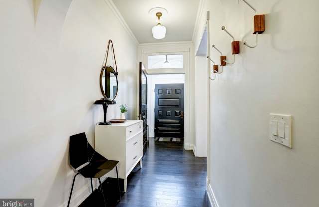 919 S STREET NW Gallery 3
