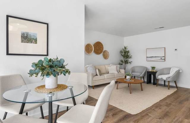 102 Palo Verde Ter Gallery 4