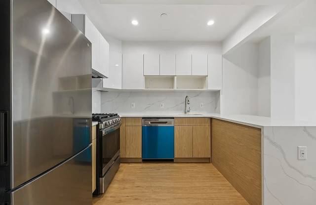 8800 Bay Parkway photos photos
