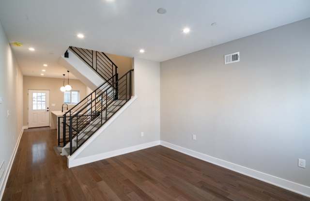 Brand New Luxury Temple Student Housing photos photos
